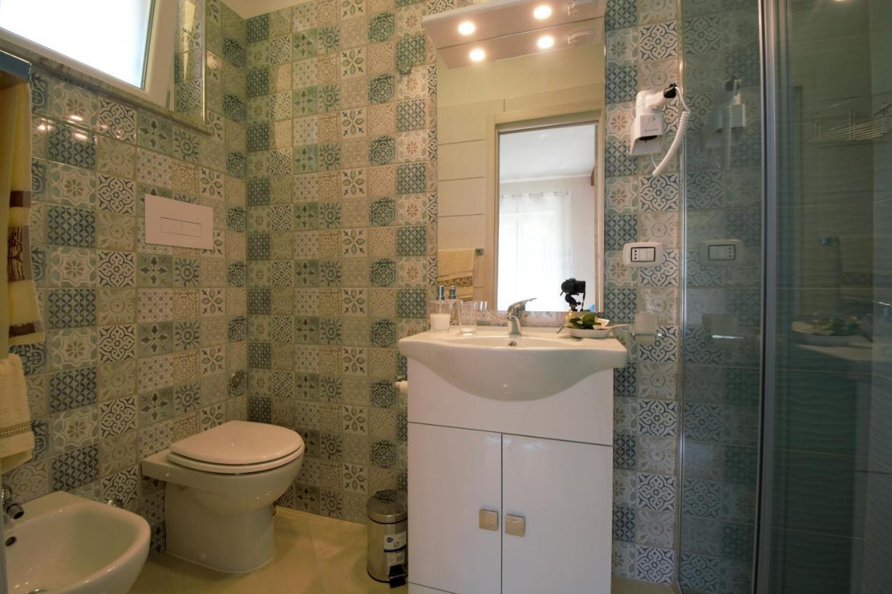 Askia Rooms & Breakfast Ашеа Экстерьер фото